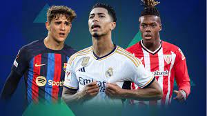 丁彥雨航華麗變身 一招晃倒艾倫後雙手猛扣展現爆發力.